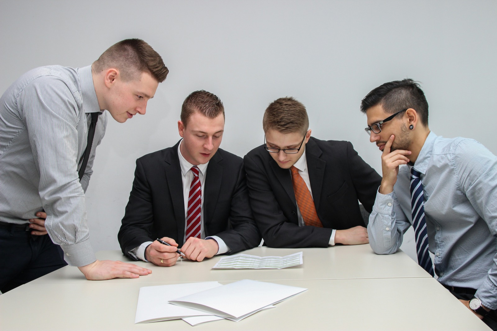 Independent workplace investigation support